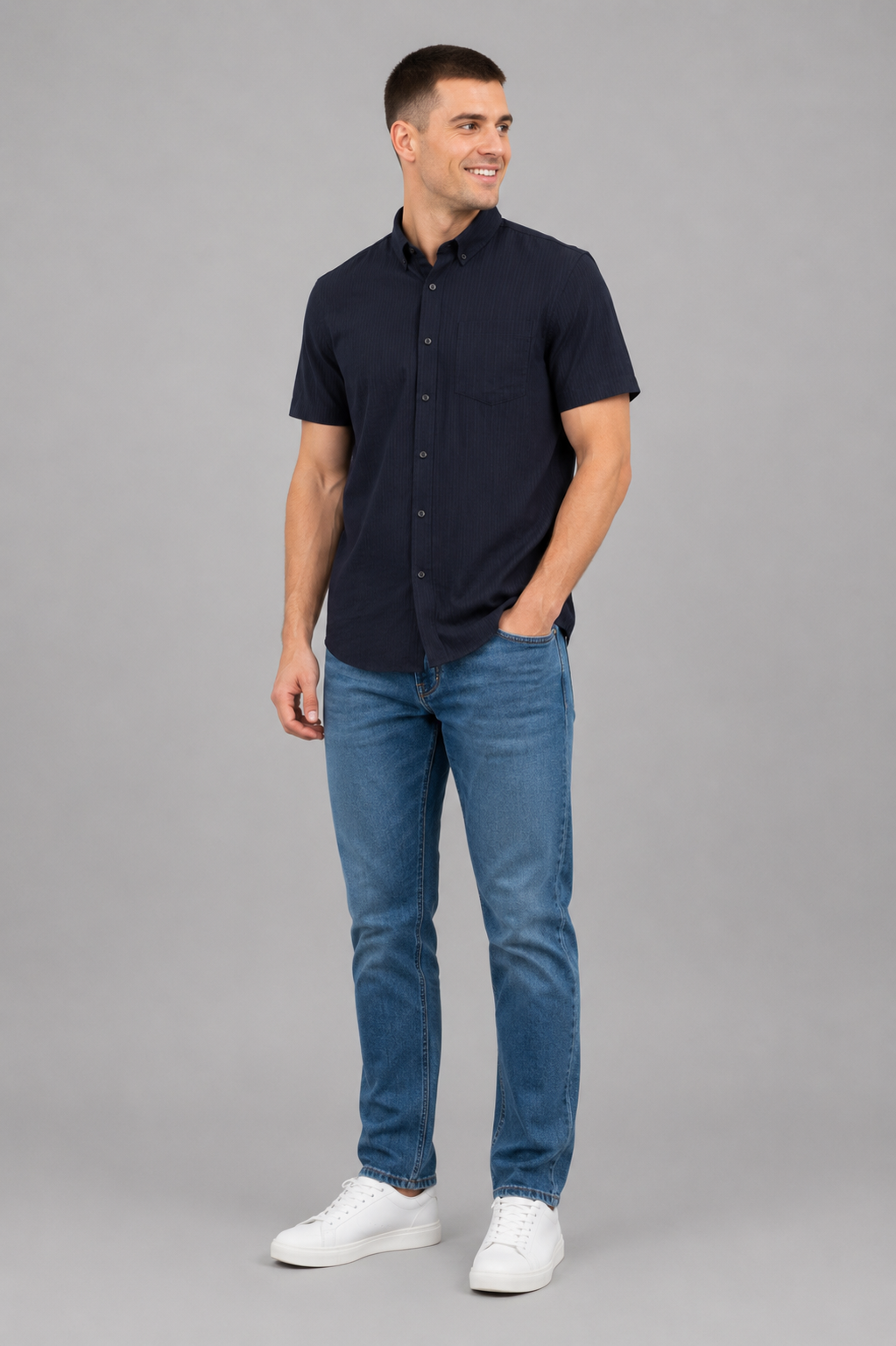 Devereux Standard Fit Short Sleeve Seersucker Shirt
