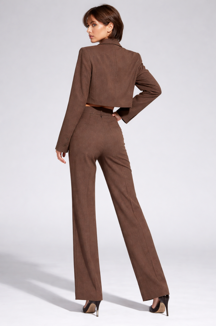 Ravienne Cropped Double-Breasted Blazer in Espresso