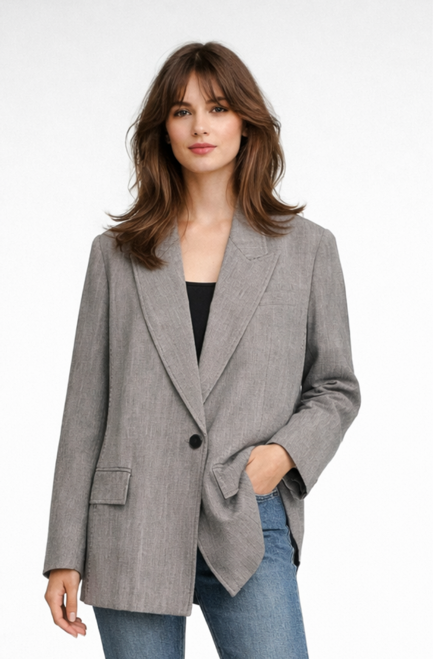 Vespera Asymmetric Panel-Hem Oversized Blazer