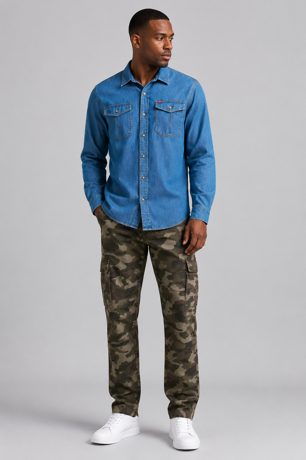 Westmont Men's Relaxed Fit Stretch Shirt