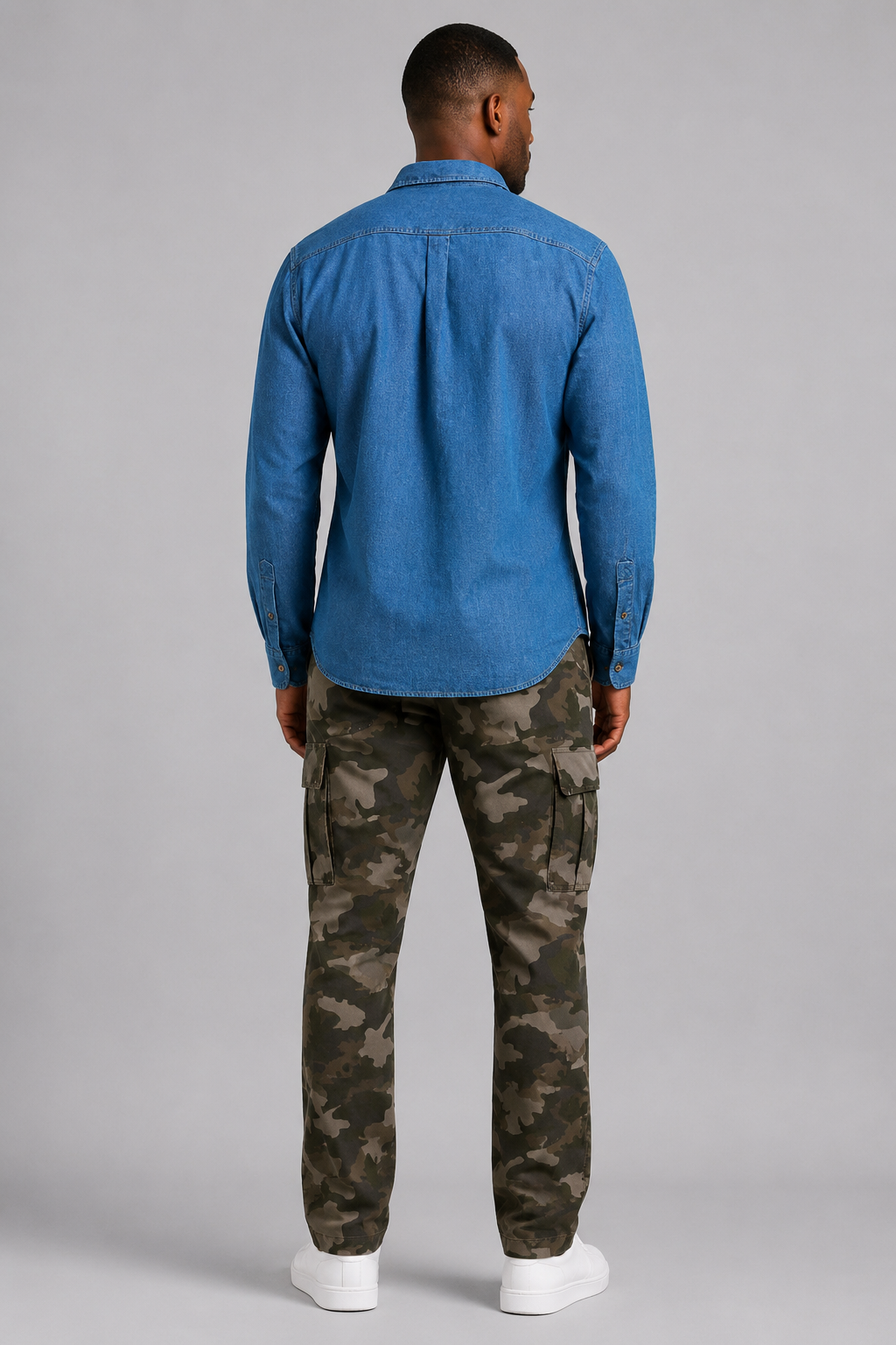 Westmont Men's Relaxed Fit Stretch Shirt